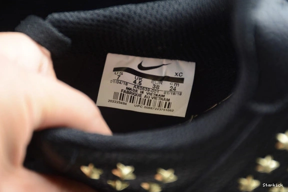 LOW STARS BLACK NIKE AIR 1 AR0639-001 FORCE 0122